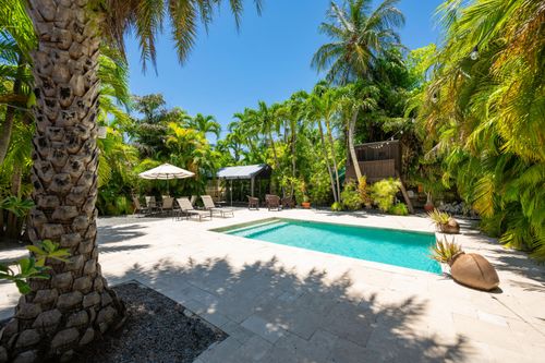 1516 17th Ter, Key West, FL, 33040-4618 | Card Image