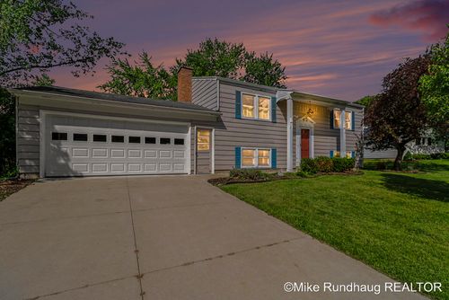 723 Marbury Se, Ada Township, MI, 49301 | Card Image