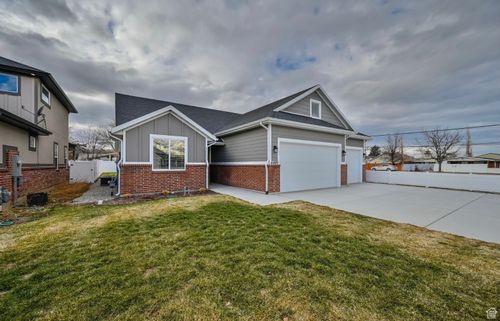 4409 S 850 W, Riverdale, UT, 84405-3520 | Card Image