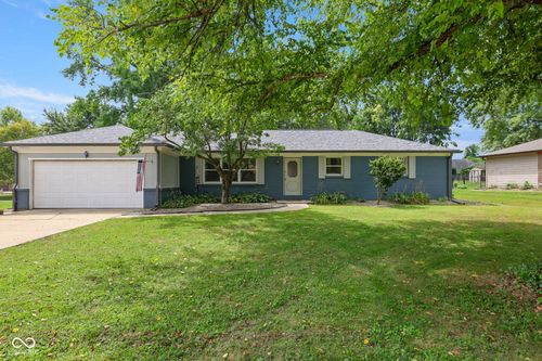 21 Hilltop Dr, Danville, IN, 46122-1334 | Card Image