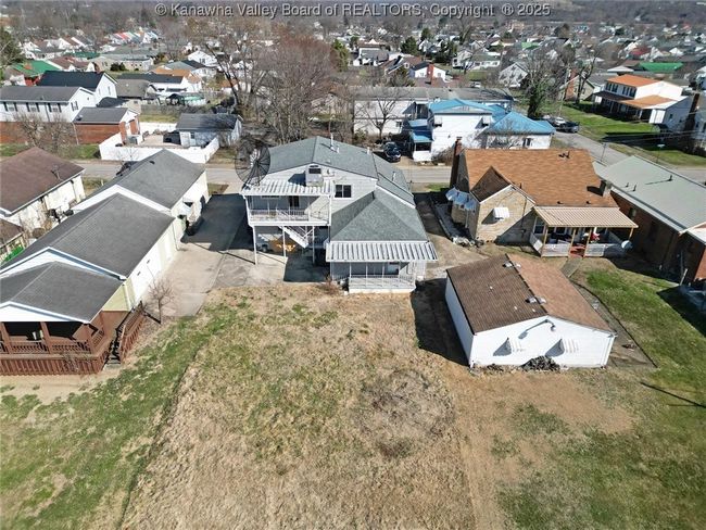 2207 W Virginia Ave, Home with 0 bedrooms, 0 bathrooms and null parking in Dunbar WV | Image 11