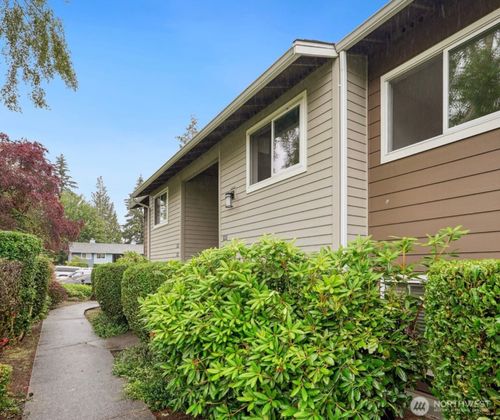 h201-921 130th St Sw, Everett, WA, 98204-7360 | Card Image
