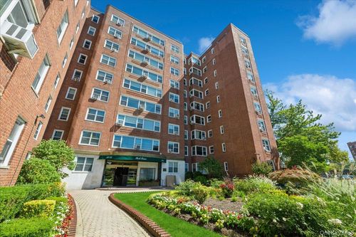 312-110-45 Queens Blvd, Forest Hills, NY, 11375-5502 | Card Image