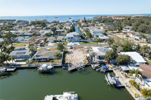 303 Morningside Dr, Palm Harbor, FL, 34683-1030 | Card Image