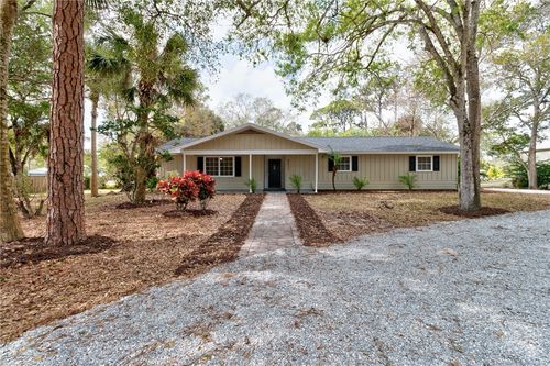8211 93rd Ave, Vero Beach, FL, 32967-3795 | Card Image