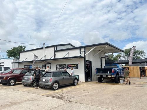 1108 Center St, Deer Park, TX, 77536-3212 | Card Image