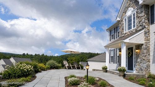 2347 Snapdragon Pt, East Stroudsburg, PA, 18301-9397 | Card Image