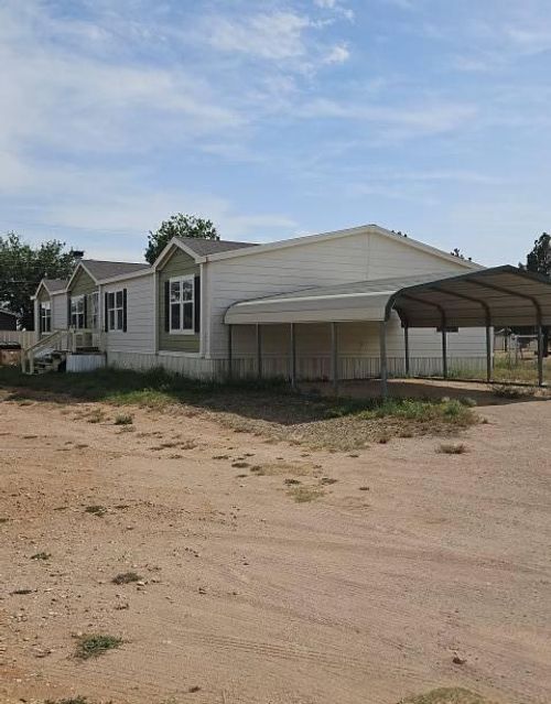 302 Se 4th St, Andrews, TX, 79714-7300 | Card Image