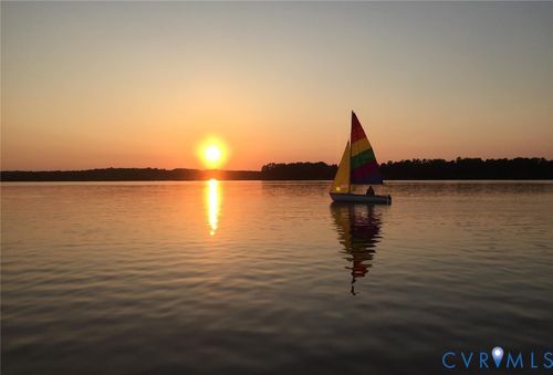 5225 Clipper Cove Rd, Midlothian, VA, 23112-6237 | Card Image