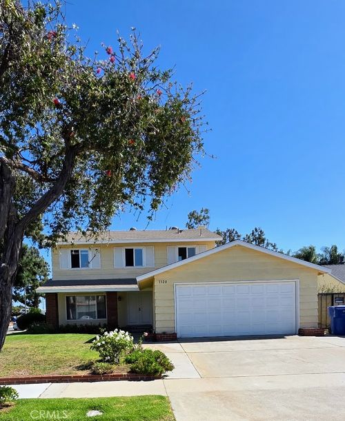 1320 Oakheath Dr, Harbor City, CA, 90710 | Card Image