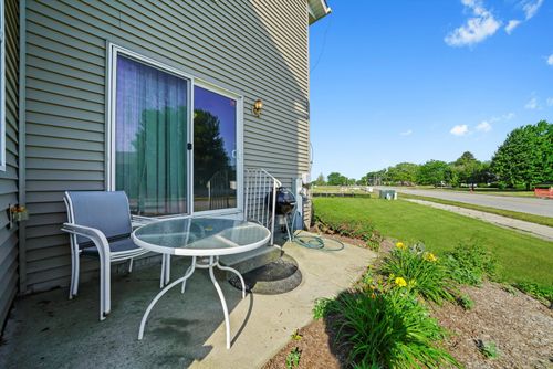 1225 Alexandria Dr, Sycamore, IL, 60178-9508 | Card Image