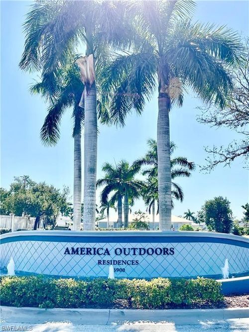 5753 Pink Panther Dr, FORT MYERS, FL, 33908 | Card Image