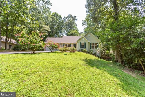 7364 Washington Dr, KING GEORGE, VA, 22485-2002 | Card Image