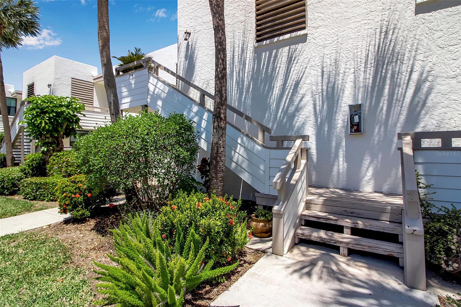Timberlake Dr, Bradenton, FL 34210