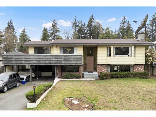 7327 112a Street, Delta, BC, V4C4Y1 | Card Image