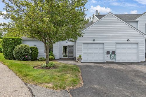 a-90 Nipmuc Trl, North Providence, RI, 02904 | Card Image