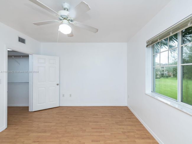 APT-206 - 6492 Emerald Dunes Dr, Condo with 1 bedrooms, 1 bathrooms and null parking in West Palm Beach FL | Image 9