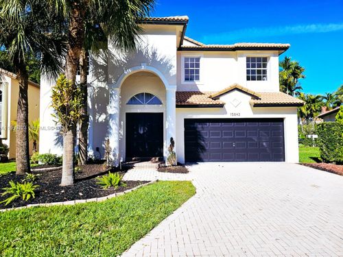 15843 Sw 14th Ct, Pembroke Pines, FL, 33027 | Card Image
