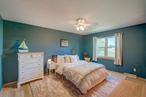933 Vista Ridge Drive, Mount Horeb, WI, 53572 | Card Image