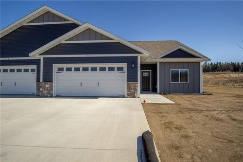 3355 Iris Dr, Eau Claire, WI, 54703-4093 | Card Image