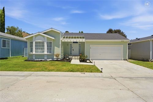 20067 Canyon View Dr, Canyon Country, CA, 91351 | Card Image