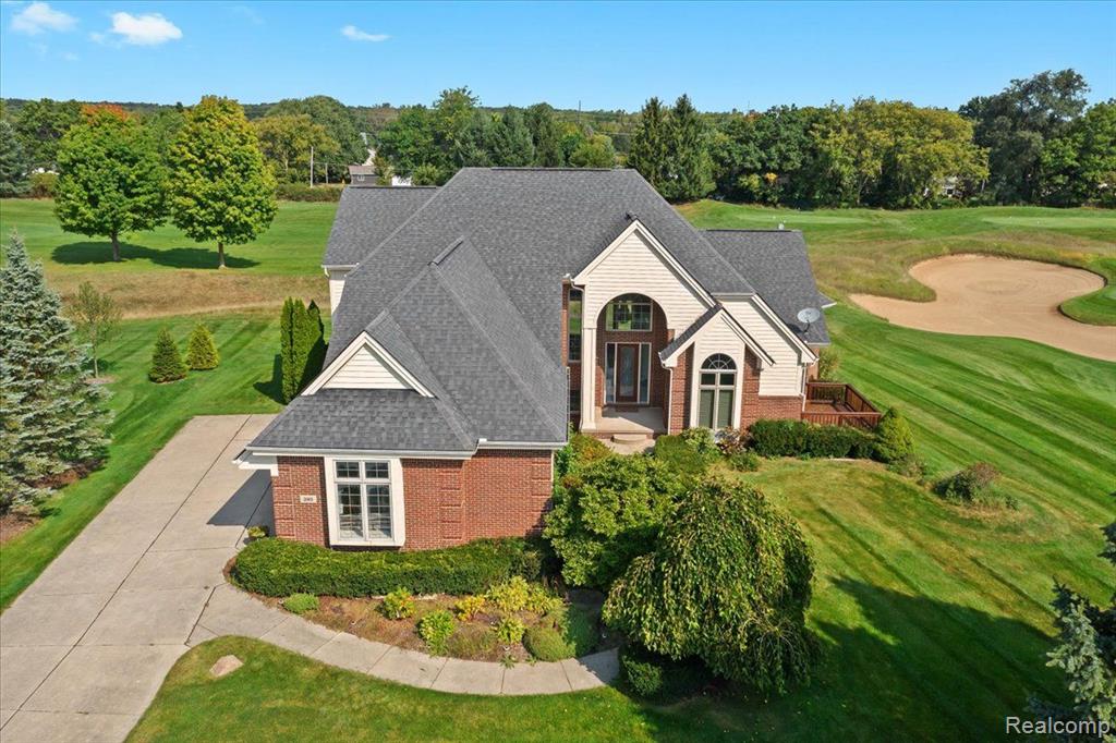 Prestwick Trl, Highland, MI 48357 #1