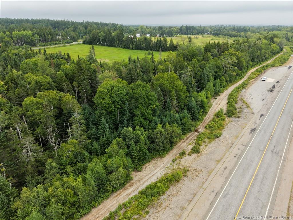 Land in Pennfield