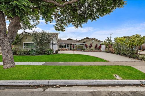 3082 Rowena Dr, Los Alamitos, CA, 90720 | Card Image