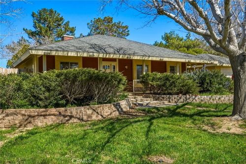 7321 Birch Avenue, Rosamond, CA, 93560 | Card Image