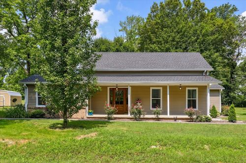 8248 Pleasant Hill Rd, Cross Plains, TN, 37049-4886 | Card Image
