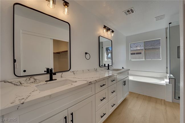 6078 Stone Hollow Ave, House other with 4 bedrooms, 3 bathrooms and null parking in Las Vegas NV | Image 14