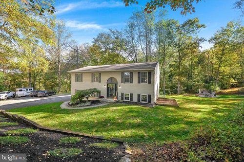 122 Witmer Rd, REINHOLDS, PA, 17569-9007 | Card Image