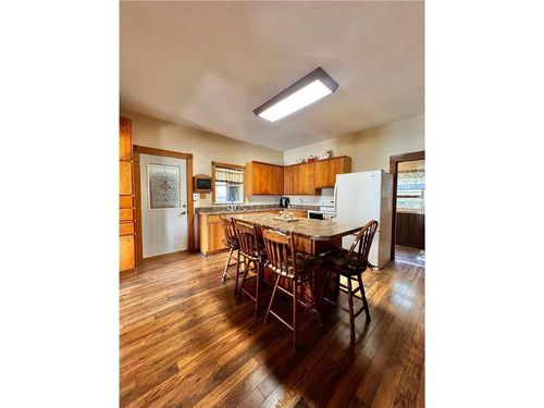 83025 160th St, Sacred Heart, MN, 56285-1190 | Card Image