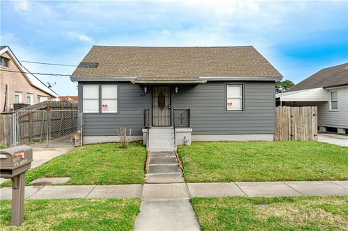 1043 Lebeau St, Arabi, LA, 70032-1537 | Card Image