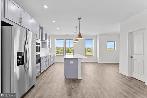 19717 Misty Moss Sq, Ashburn, VA, 20147 | Card Image