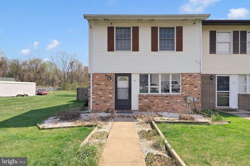 6 Transom Ct, ELKTON, MD, 21921-6295 | Card Image