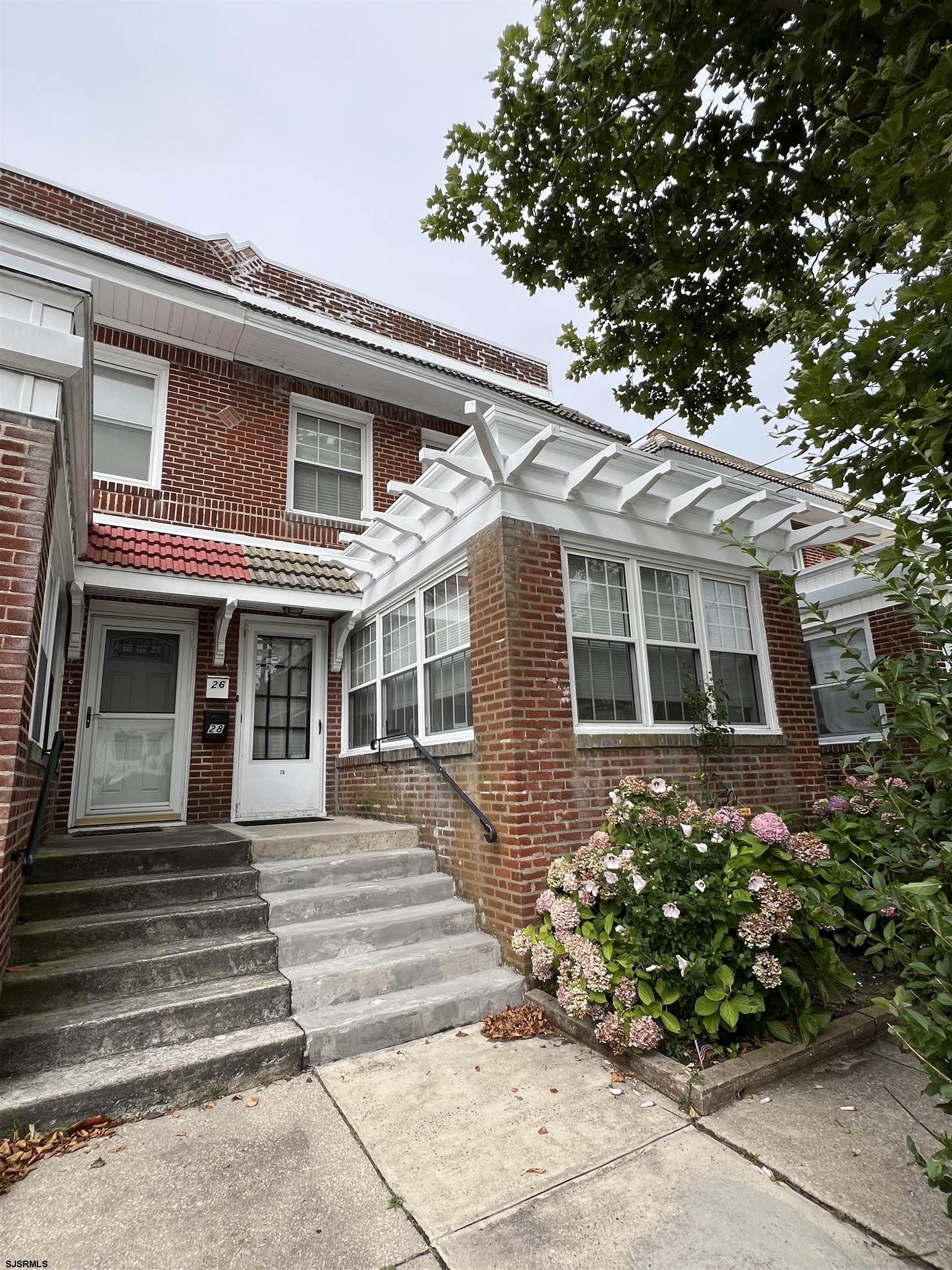 Montgomery Ave, Atlantic City, NJ 08401