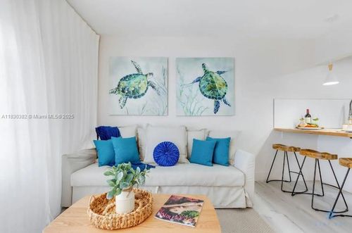 apt-201-7326 Collins Ave, Miami Beach, FL, 33141-7011 | Card Image