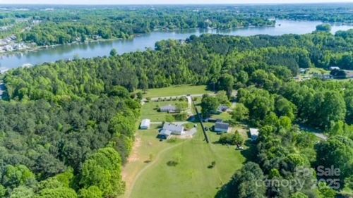 796 Cornelius Rd, Mooresville, NC, 28117-9479 | Card Image