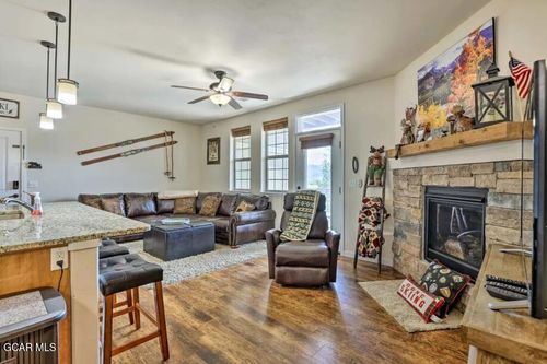 h-204-164 Village Rd, Granby, CO, 80446-8760 | Card Image