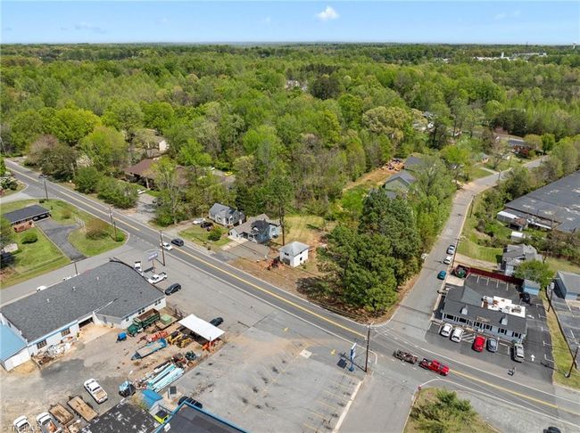 1813 S Scales St, House other with 3 bedrooms, 1 bathrooms and null parking in Reidsville NC | Image 33