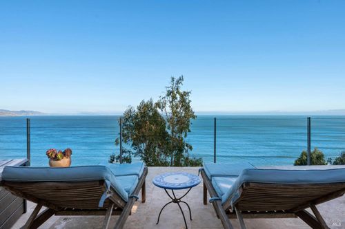 41 Ocean Ave, Bolinas, CA, 94924 | Card Image