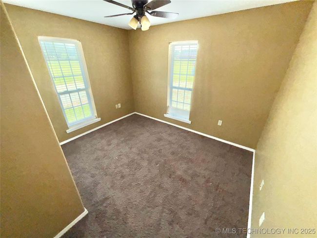 1219 Nw 3 Rd Cir, House other with 3 bedrooms, 2 bathrooms and null parking in Stigler OK | Image 16