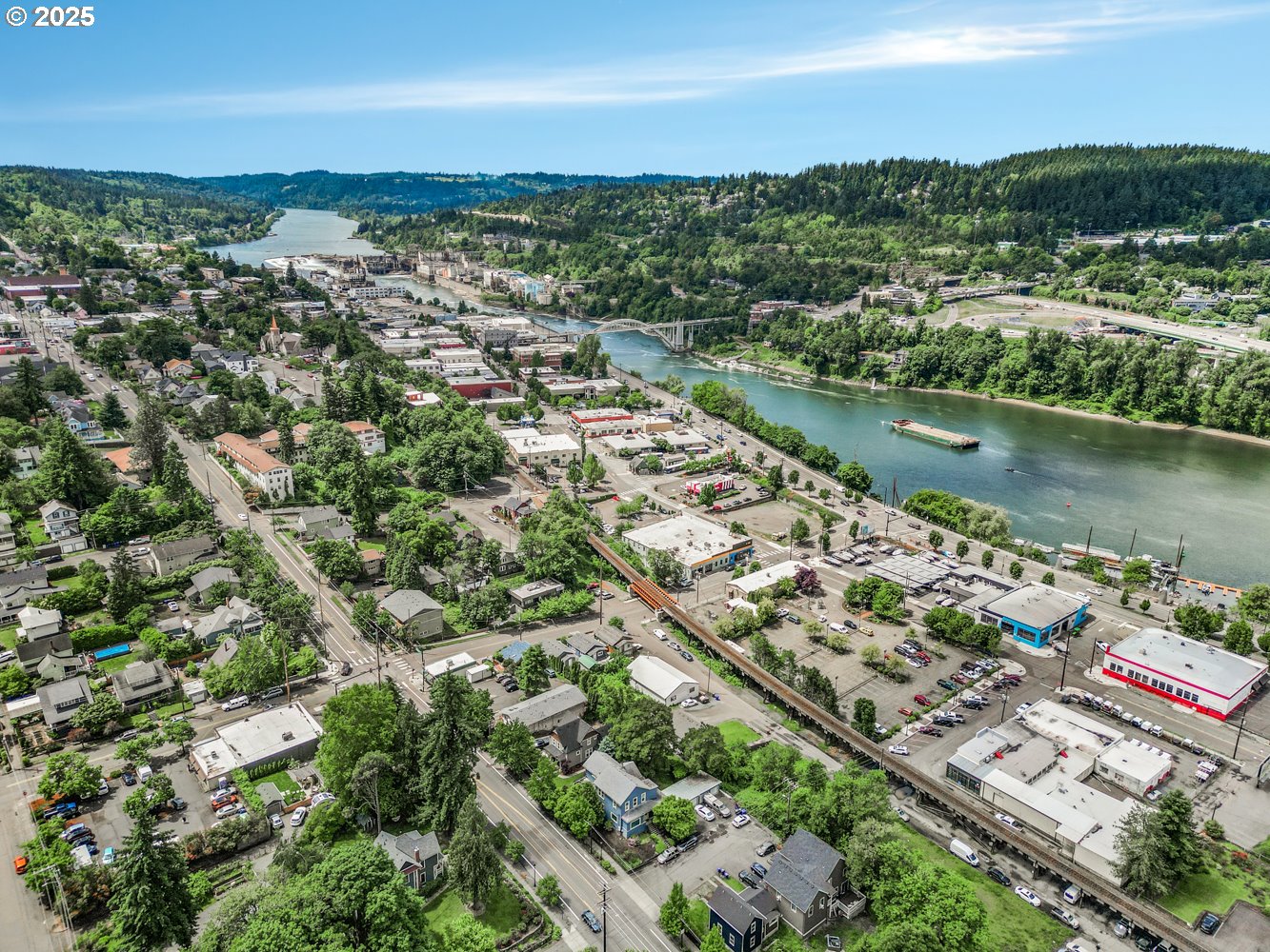 Commercial Sale in OregonCity 3