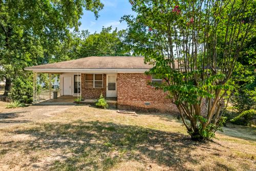 28 Greycourt Cir, North Little Rock, AR, 72118-3549 | Card Image