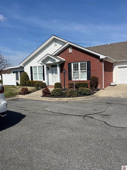 2410 Lakewood Drive, Paducah, KY, 42001 | Card Image
