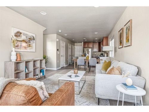5760 Boston St, Denver, CO, 80238-2383 | Card Image