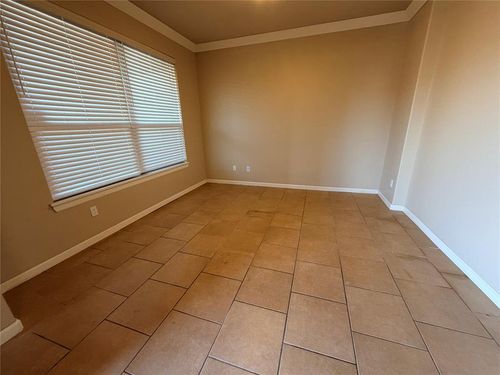 11240 Nw 102nd St, Yukon, OK, 73099-8491 | Card Image