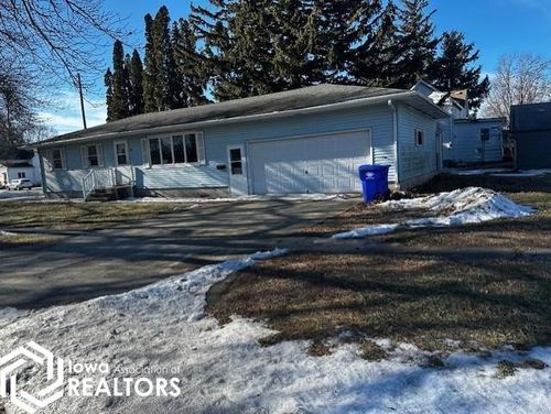 280 5th Ave Sw, Britt, IA, 50423-1367 | Card Image