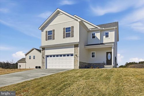 251 Rossmann Blvd, WINCHESTER, VA, 22602-4395 | Card Image